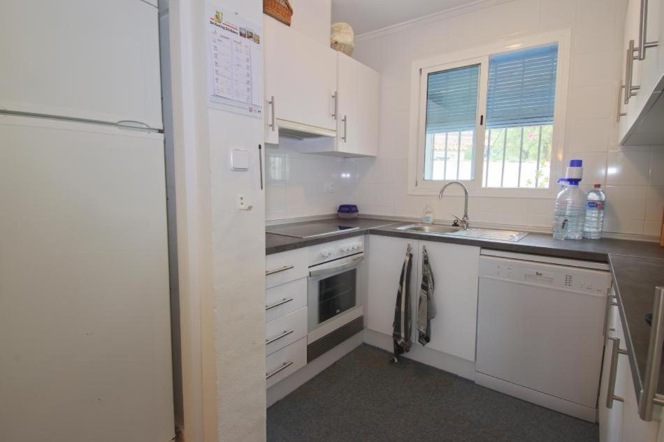 Agradable Casa Con Piscina Privada Y Jardin Villa Dénia Buitenkant foto